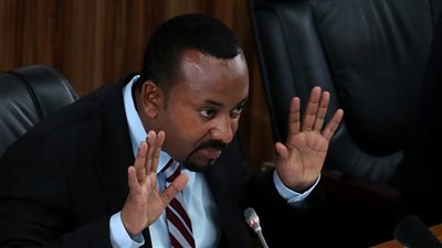 خبير استراتيجي يكشف السر وراء تصريحات آبي أحمد الغير متزنة