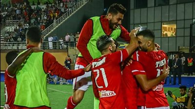 الأهلي يسعى لتجهيز نجم الفريق لمباراة القمة