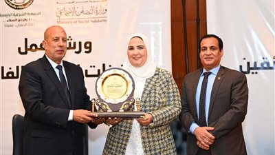 الجمعية الشرعية تكرم وزيرة التضامن ورؤساء الجامعات 