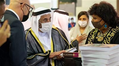 الشيخ القاسمي يفتتح فعاليات الدورة 40 لمعرض الشارقة للكتاب ومصر تحصد جائزتين بها