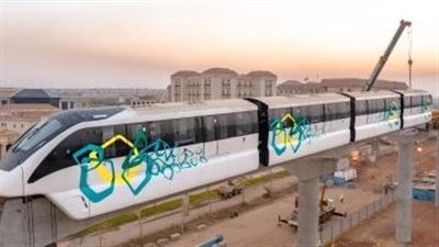 تثبيت قطار مونوريل بخط العاصمة الإدارية بمحور المشير طنطاوى لاختبار مواصفاته