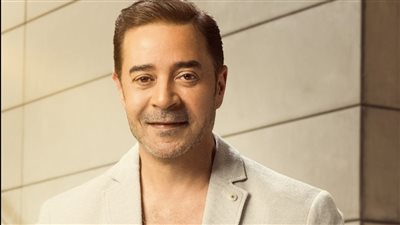 الليلة.. مدحت صالح يحيي حفل 