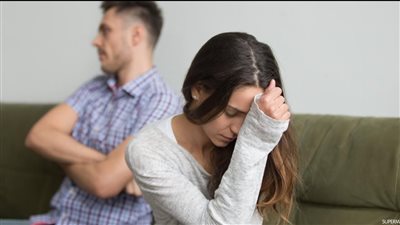 استشاري علاقات زوجية توضح طرق تجنب المشاكل المالية بين الزوجين