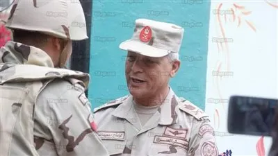 مساعد وزير الدفاع يتفقد العملية الانتخابية بالدقي في يومها الأخير (فيديو وصور)