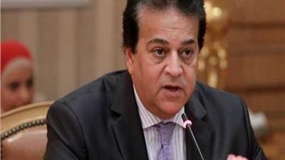 القائم بأعمال وزير الصحة: نطعم 500 ألف شخص يوميا (فيديو)