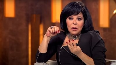 إسعاد يونس تكشف سر تعاون الفنانين في هاشتاج 