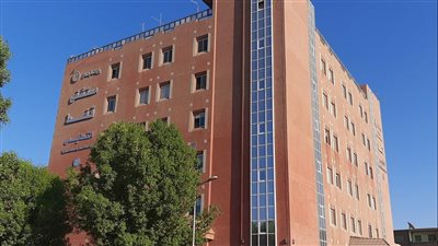 قوافل طبية للستشفيات التعليمية لعلاج مرضى القلب بمحافظتي قنا والأقصر 