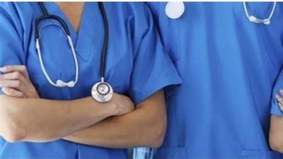 القبض على ممرضين لاختلاسهما أدوية لعلاج فيروس كورونا بحلوان 