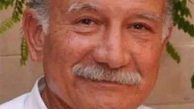 تشييع جثمان أحمد خليل في غياب الوسط الفني 