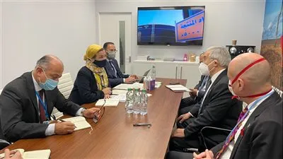 وزيرة البيئة تلتقي رئيس معهد أبحاث جرانثام 