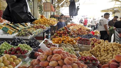 الطماطم بـ15 جنيها.. ننشر أسعار الفاكهة والخضراوات اليوم الاثنين في قنا