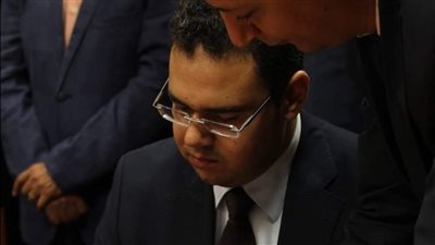 خبير إعلامي عن منهج الصف الرابع الابتدائي: يبني الشخصية وليس مجرد دراسة