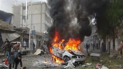 قتلى وجرحى بانفجار سيارة مفخخة قرب 