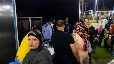 إقبال كبير من أهالي بورسعيد على حملة «سكرك موترك.. في إيدك تسيطر»