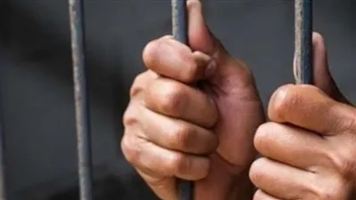 حبس المتهم بالنصب والاحتيال على المواطنين بمصر الجديدة