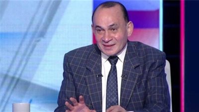 حمادة عبد اللطيف: علامة استفهام بعدم مشاركة قفشة وفتحي