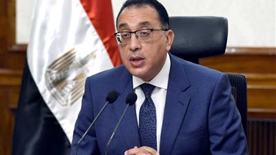 رئيس النواب موجهًا الشكر لـ الحكومة: نعمل كنسيج واحد من أجل مصلحة الوطن