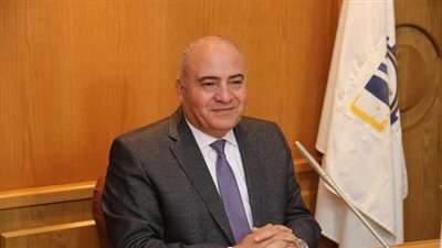 محافظ قنا يشهد ندوة مناهضة العنف من النوع الاجتماعي 