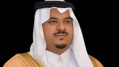 أمير منطقة الرياض بالنيابة يقدم العزاء لأسرة الحماد