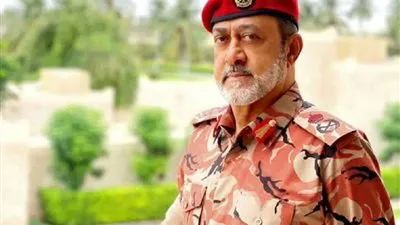 بمناسبة العيد الوطني الـ51 لعُمان.. السلطان هيثم بن طارق يرعى العرض العسكري 