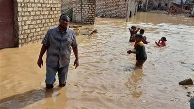 منها سلع وتعويضات.. هكذا ساعدت الحكومة متضرري سيول أسوان