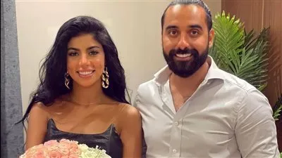 بكلمات رومانسية.. كارولين عزمي تهنئ خطيبها في عيد ميلاده