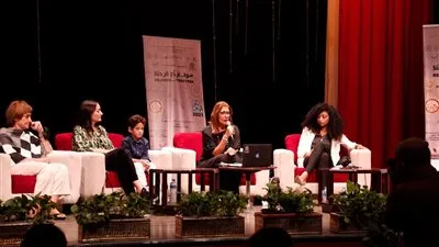 كاتبة مسلسل لية لأ: جلست مع أمهات قامو بالتبني حتى يقترب المشاهد للواقع 