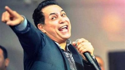 المطرب حكيم يتهم شركة تشطيبات بالنصب عليه في 7 مليون جنيه