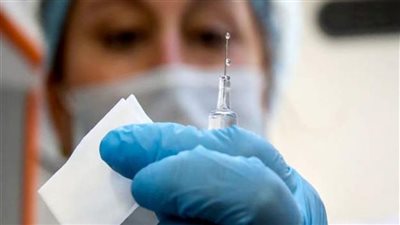 الصحة تكشف موانع الحصول على لقاح كورونا