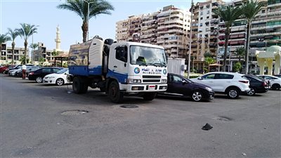 استعدادات مكثفة في شوارع بورسعيد تحسبا لقلبات الطقس 