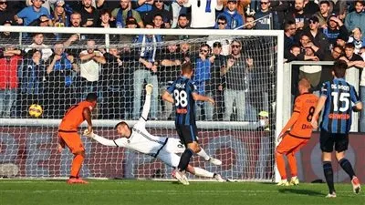 أتالانتا يمطر شباك سبيزيا بخماسية في الكالتشيو