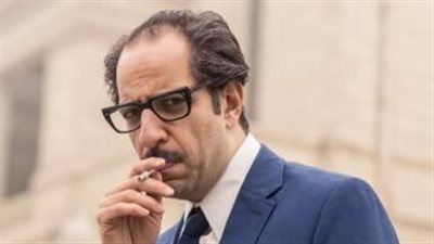 أحمد أمين يرد على منتقديه بسبب تواجده في مطعم 