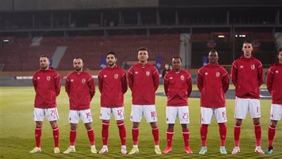 الأهلي يفقد دينامو الفريق أمام غزل المحلة بالدوري