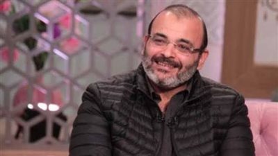 أيمن بهجت قمر: