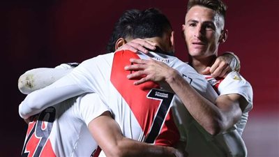 ريفر بيليت يعزز صدارته للدوري الأرجنتيني