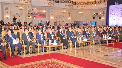 بحضور وزير السياحة والآثار.. افتتاح مؤتمر الأخبار الاقتصادي