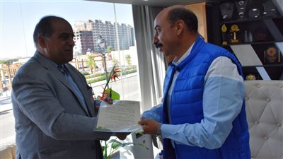 شركة كيما تتبرع بمليون جنيه لمتضرري السيول بأسوان