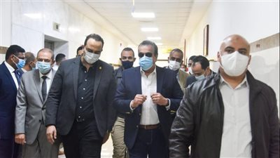 خالد عبدالغفار يتفقد مستشفيات الأقصر ضمن خطة تأمين احتفالية طريق الكباش الجديد