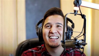 معلق أبو ظبي الرياضية يتوقع مواجهة مصر وتونس في تصفيات المونديال