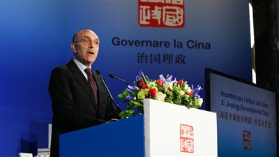 فضيحة في إيطاليا بعد تغريدة سيناتور عن روسيا