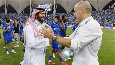 جارديم يكسر القاعدة مع الهلال السعودي 