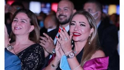 أحدث ظهور لهالة صدقي برفقة إلهام شاهين وليلى علوي 