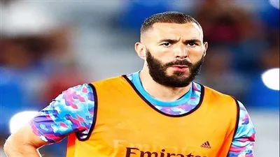 الرد الأول من بنزيما بعد قرار الحكم عليه