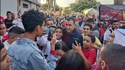 الحضري يتواجد داخل النادي الأهلي للإدلاء بصوته في انتخابات القلعة الحمراء