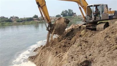 وزير الري: إزالة 20 ألف تعد على النيل والترع والمجاري بالمحافظات.. صور