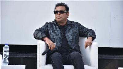 بحضور عدد من نجوم الفن.. الصور الأولى لندوة هشام نزيه والنجم الهندي ٱي آر رحمان ضمن فعاليات مهرجان القاهرة السينمائي