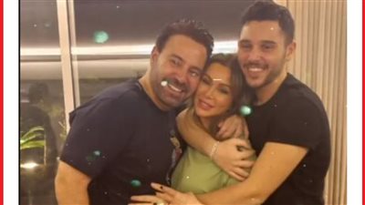 شاهد.. أبناء عاصي الحلاني يحتفلوا بعيد ميلاده 