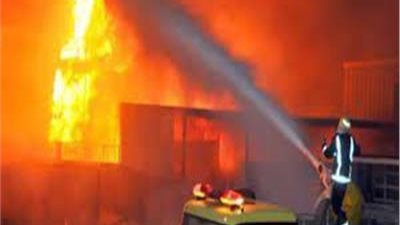 الدفع بـ9 سيارات إطفاء للسيطرة على حريق بمصنع أخشاب بالشرقية 