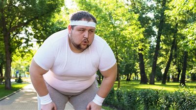 خبيرة تغذية: مريض السمنة أرض خصبة للإصابة بالكثير من الأمراض
