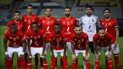 أزمة كبرى تضرب الأهلي قبل استئناف المباريات